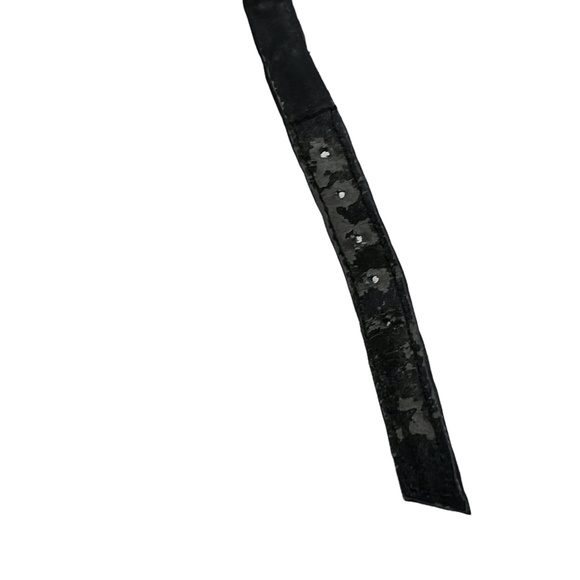 STEVE MADDEN "HUNNIE" BLACK ANKLE STRAP OPEN TOE HEELS WITH GOLD STUDS - Picture 9 of 16